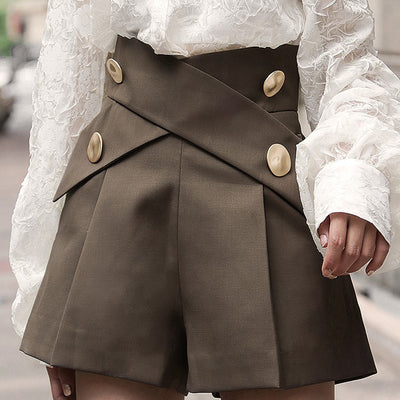 High Waist Buttoned Shorts